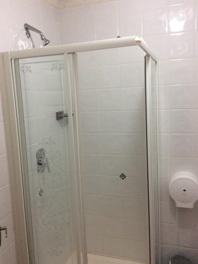 The Royal Hotel Arklow Esterno foto